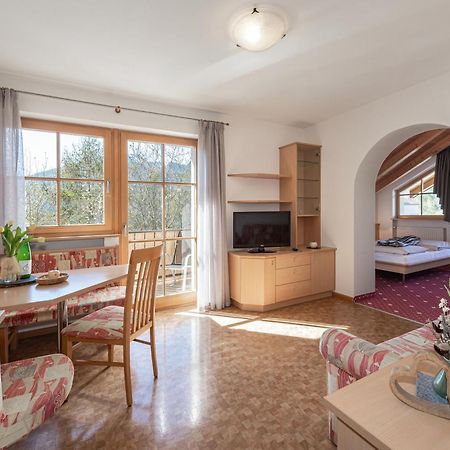 Trinnerhof- Hof Chalets Und Obsthof Mit Zimmer Natz-Schabs Екстер'єр фото