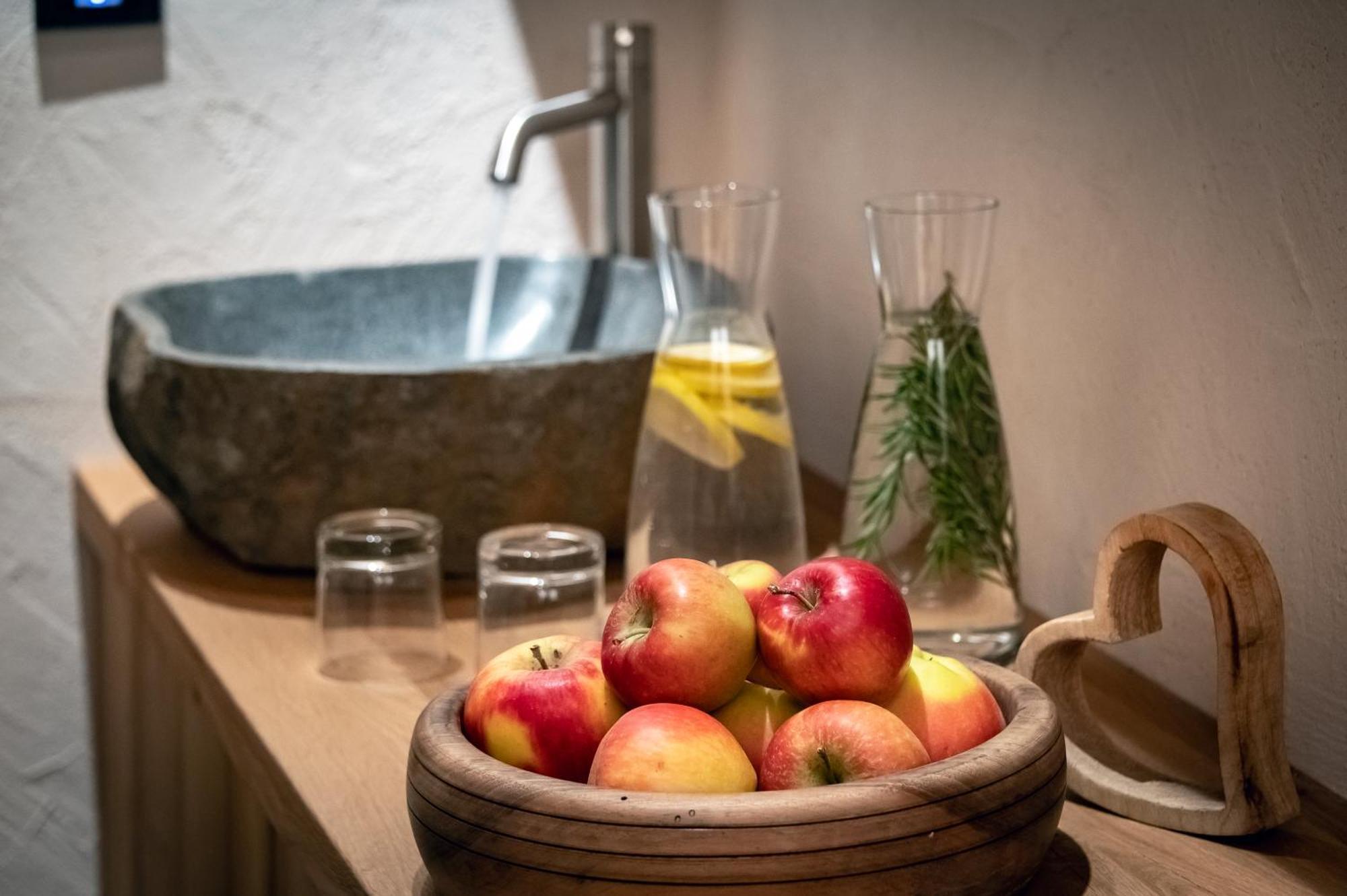 Trinnerhof- Hof Chalets Und Obsthof Mit Zimmer Natz-Schabs Екстер'єр фото