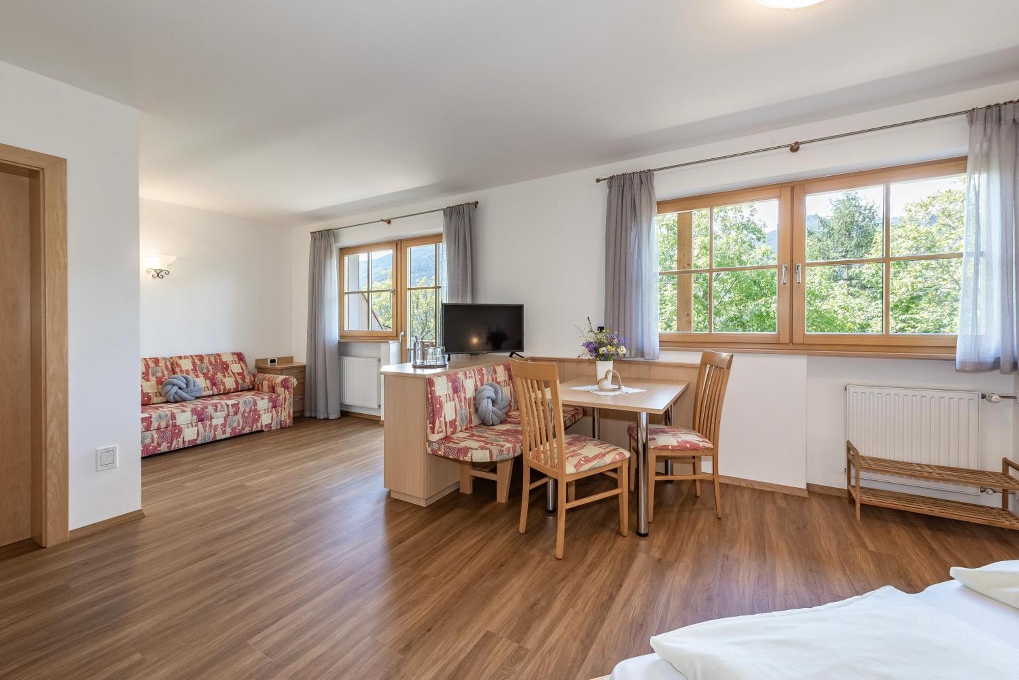 Trinnerhof- Hof Chalets Und Obsthof Mit Zimmer Natz-Schabs Екстер'єр фото
