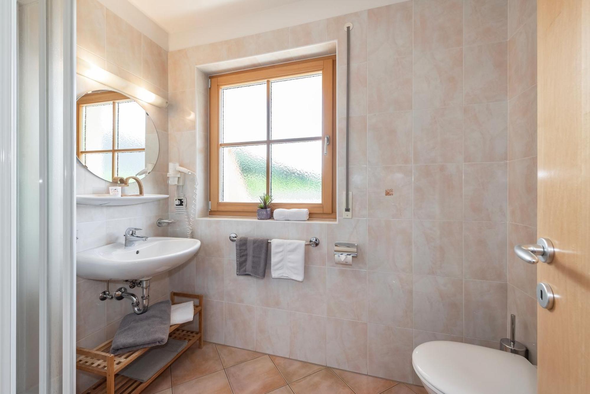 Trinnerhof- Hof Chalets Und Obsthof Natz-Schabs Екстер'єр фото