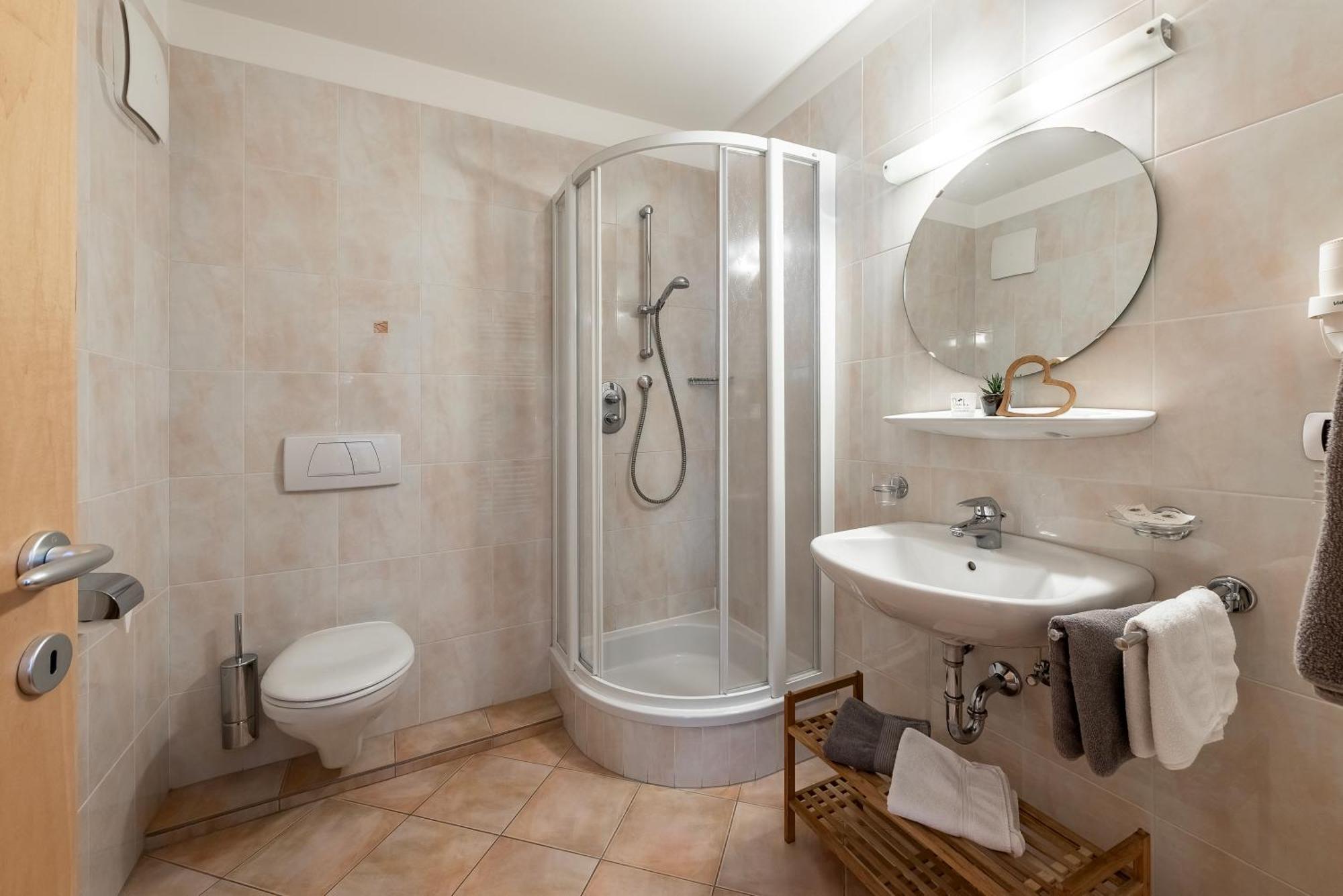 Trinnerhof- Hof Chalets Und Obsthof Mit Zimmer Natz-Schabs Екстер'єр фото